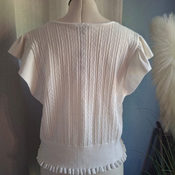 Express White Ruffled Women's Knit Top Sz XL - Picture 4 of 10